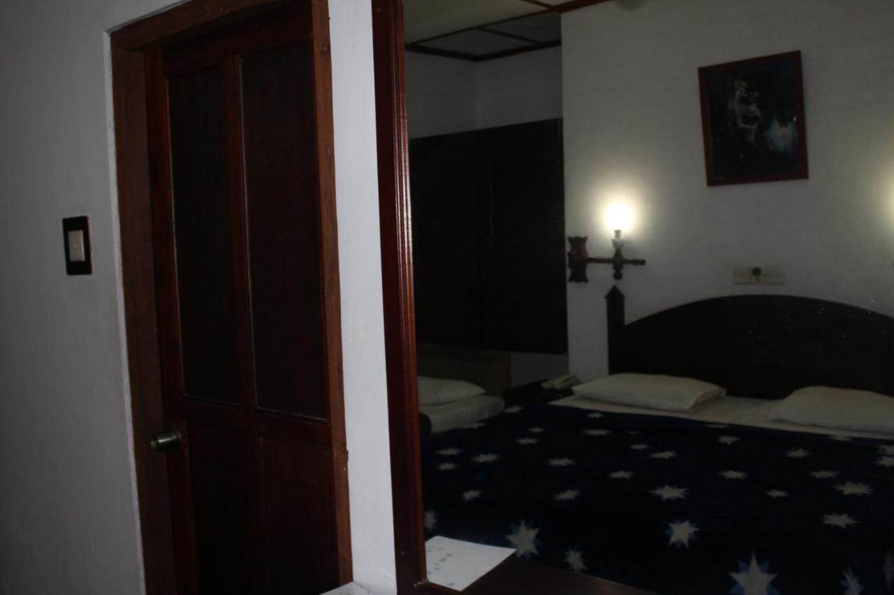 Hotel Silver Falls - Nuwara Eliya Eksteriør billede